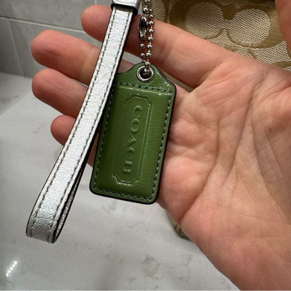 Coach Beige And Multicolor Patchwork Tote Logo - image 4